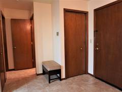 Apt 10-7